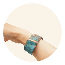 Load image into Gallery viewer, Antique Copper Scalloped Cuff Bracelet
