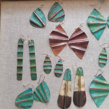 Load and play video in Gallery viewer, Scalloped Patina Earrings Brass
