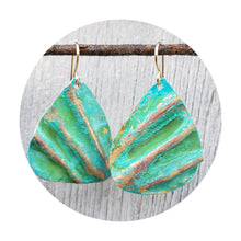 Load image into Gallery viewer, Scalloped Ocean Green Patina Earring Brass
