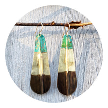 Load image into Gallery viewer, Scalloped Ocean Green Patina Earring Brass
