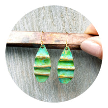 Load image into Gallery viewer, Scalloped Ocean Green Patina Earring Brass

